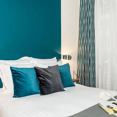 1er Etage Sopi-montmartre Hotel 3*